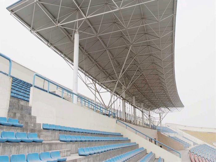 海北四小体育馆网架